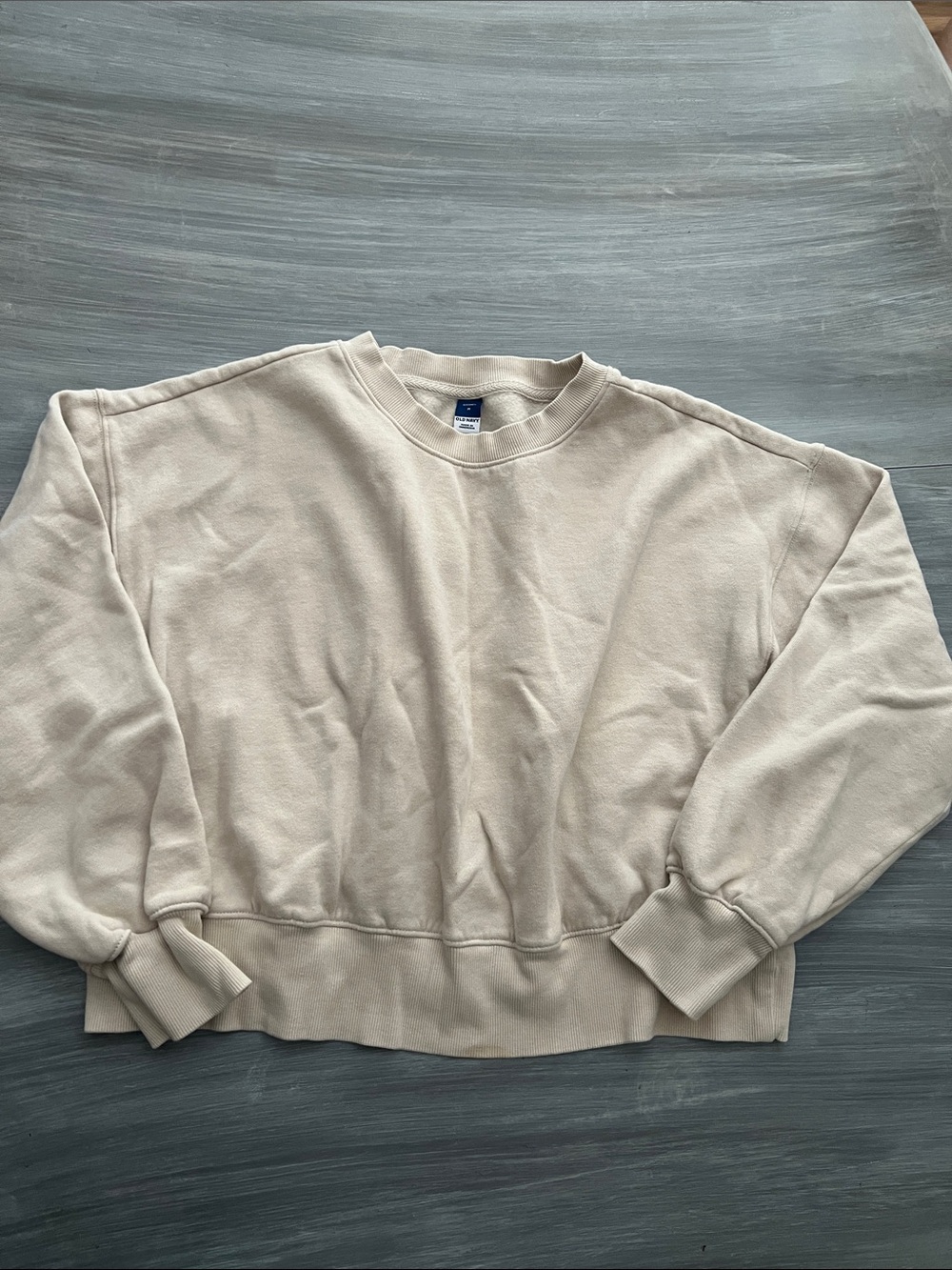 Old Navy Cream Crewneck Sweatshirt
